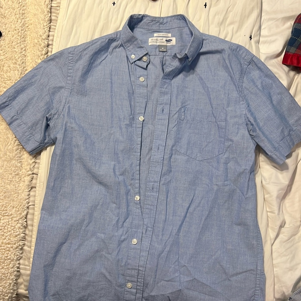 Men’s button up, size M. classic fit.